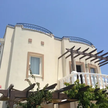 Hisar Sleeps 7 Pool Air Con Bogazici